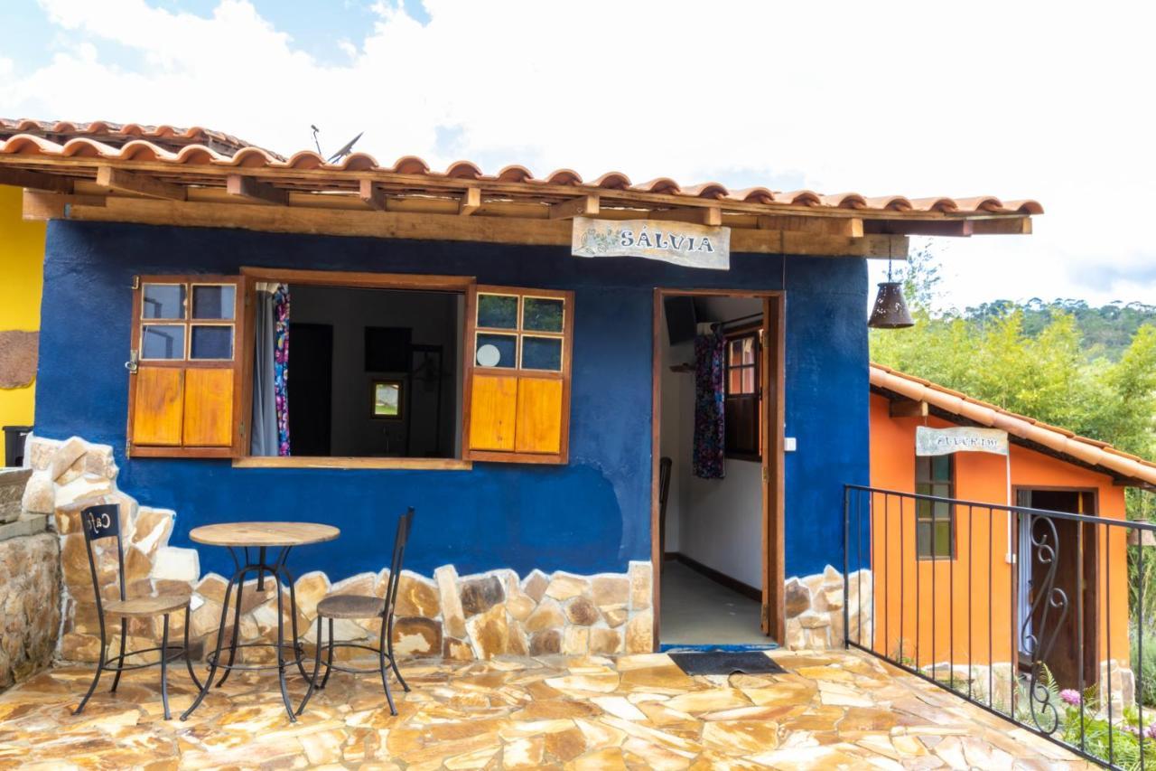 Casa Do Geninho - Suites Conceicao da Ibitipoca Ngoại thất bức ảnh