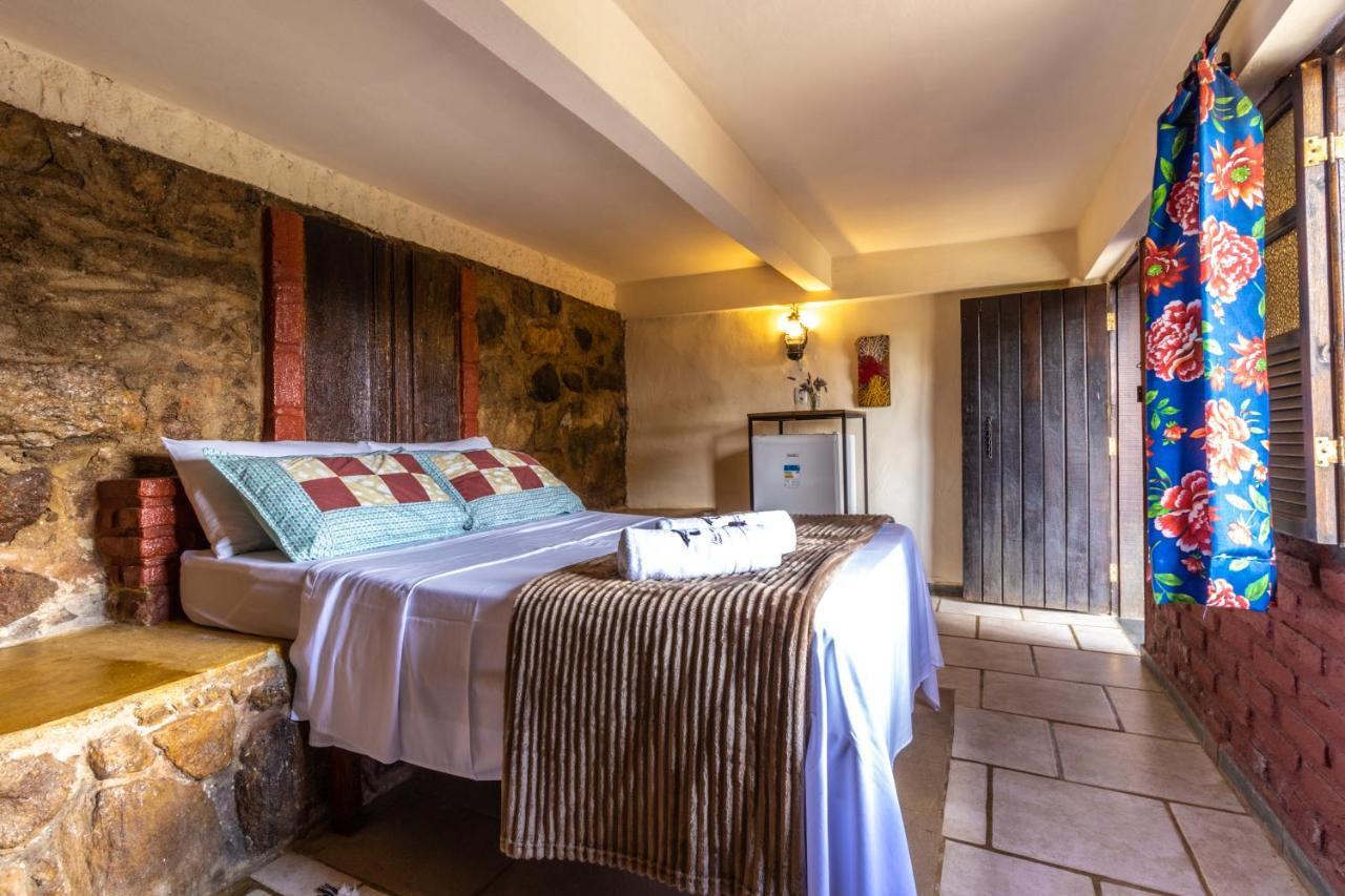 Casa Do Geninho - Suites Conceicao da Ibitipoca Ngoại thất bức ảnh